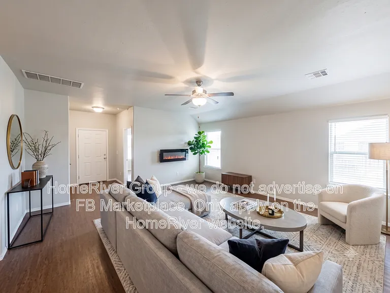2509 Fallview Dr — Photo 3