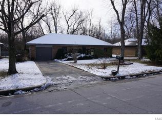 1214 Winchester Dr, Rolla, MO 65401