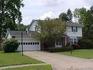 1st image of 649 Canterbury Ct