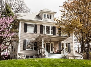 216 Park Rd, Saint Louis, MO 63119