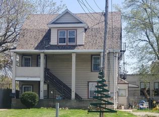 137 74th St, Niagara Falls, NY 14304