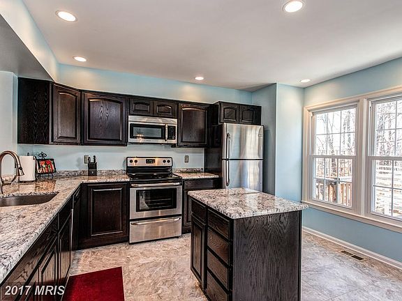 2nd image of 14063 Betsy Ross Ln