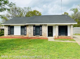 5805 Acacia Ct, Montgomery, AL 36117