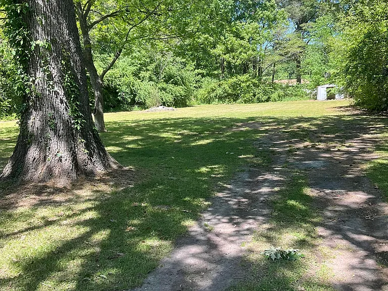 162 Ranchland Dr — Photo 4