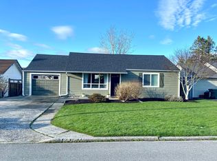 323 Crown Dr, Everett, WA 98203