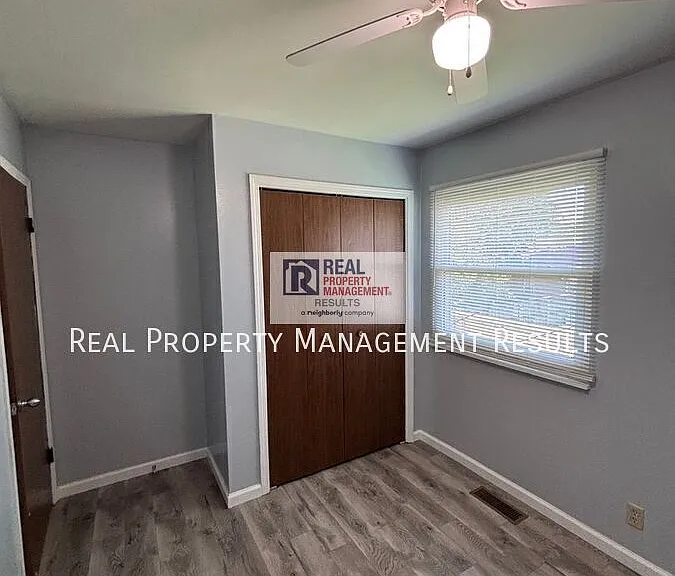 4208 Spring Valley Rd — Photo 12