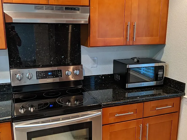 2517 Jubilee Ln — Photo 4