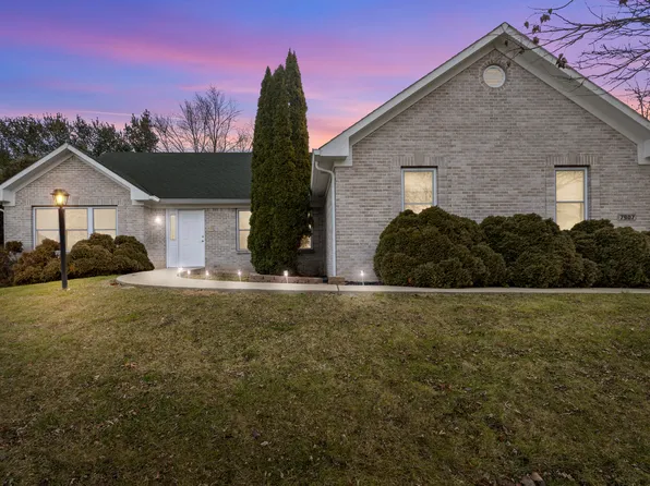 7907 Shannon Lakes Way, Indianapolis, IN 46217