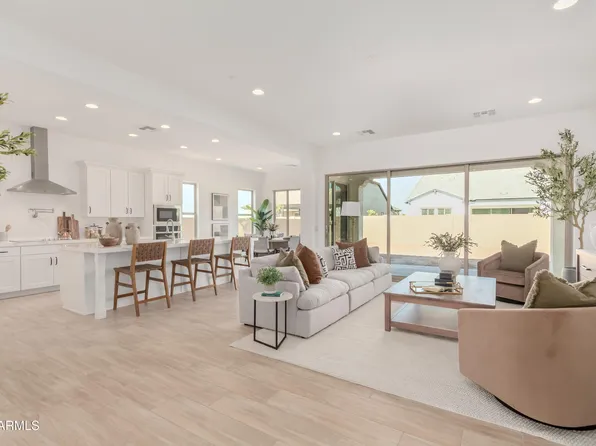 2458 E PRESTON Street, Mesa, AZ 85213