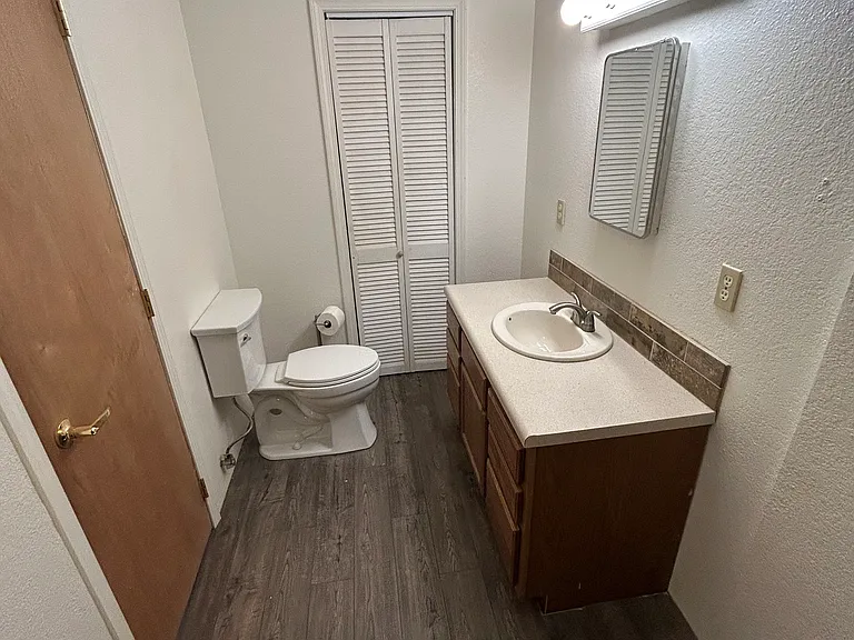 33132 Van Dissel Rd SE — Photo 10