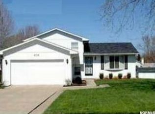 2710 Rita Dr, Lorain, OH 44053