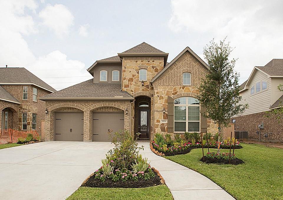1st image of 11733 Arroyo Springs Ln