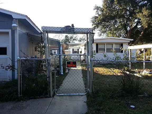 3rd image of 605 W Ensley St