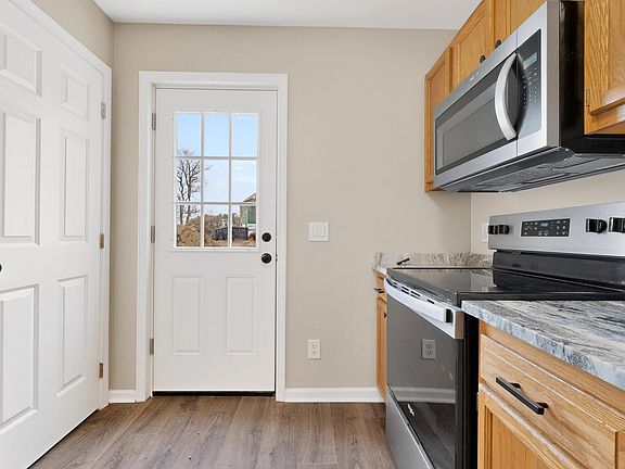 4th image of 63 Jean Street