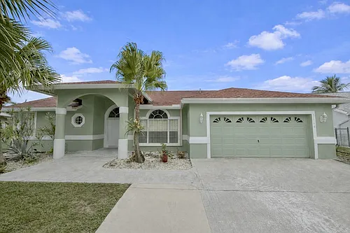 1168 Hatteras Cir Photo 1