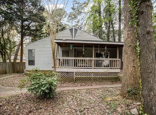 405 Ashebrook Dr, Raleigh, NC 27609