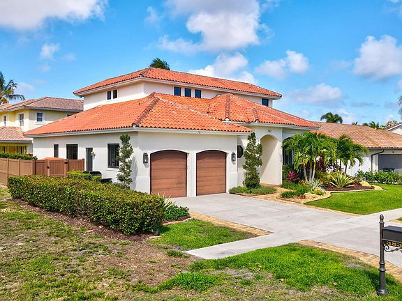 4th image of 383 Redwood Lane