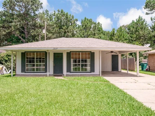 25647 Rosedown Dr, Denham Springs, LA 70726