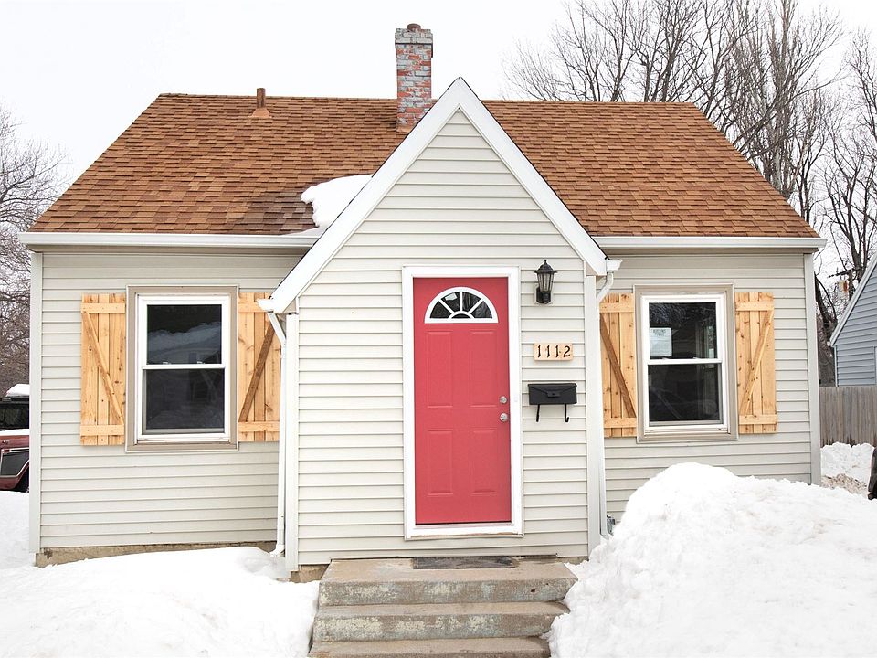 1st image of 1112 S Hawthorne Ave