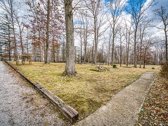 2nd image of 46 Meadow Creek Ct