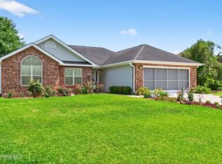 435 Seneca St NW, Calabash, NC 28467