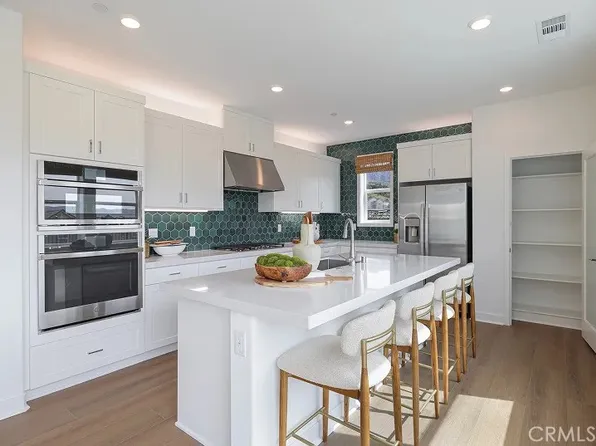 2148 Aneto Way, Santa Paula, CA 93060