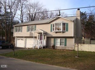16 Farview Ave, East Haven, CT 06512