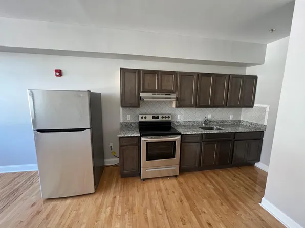 (undisclosed Address), Yonkers, NY 10701