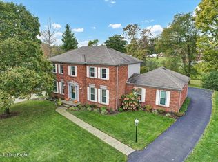 206 Stillwood Ct, Louisville, KY 40223