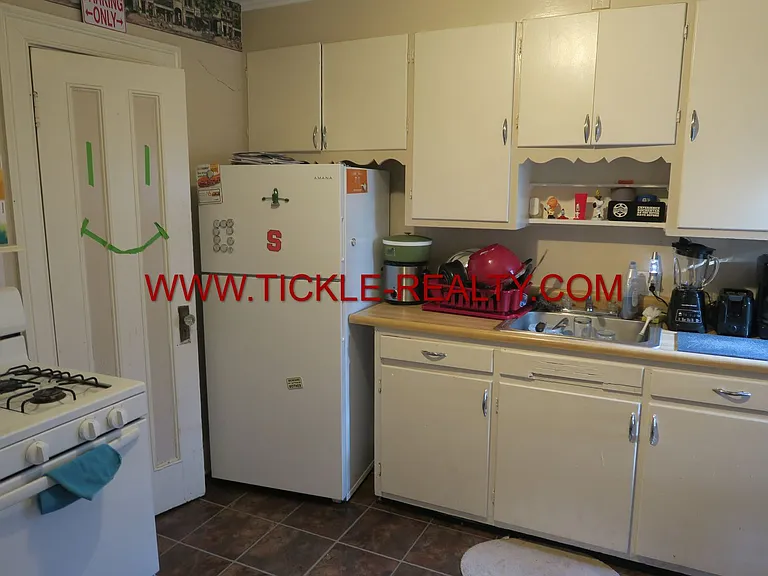 139 Westminster Rd — Photo 2