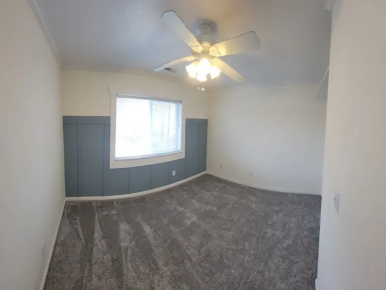 264 N 3 E #202 — Photo 13