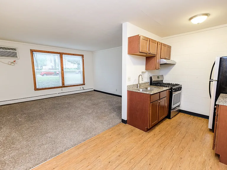 Pillsbury Apartments — Photo 3