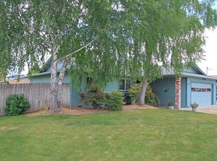 1219 Darneille Ln, Grants Pass, OR 97527