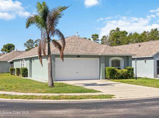 2126 Redwood Cir NE, Palm Bay, FL 32905