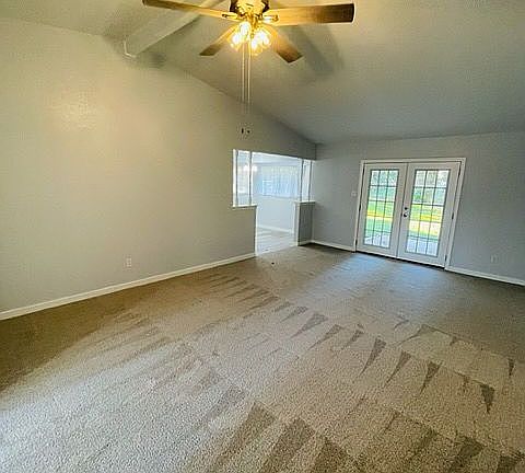 4th image of 1705 Redwood St