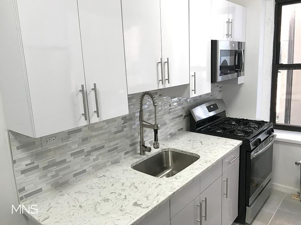 1st image of 4209 47th Ave APT 1M