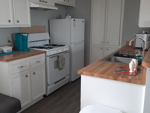 4th image of 4511 Avenue U #A
