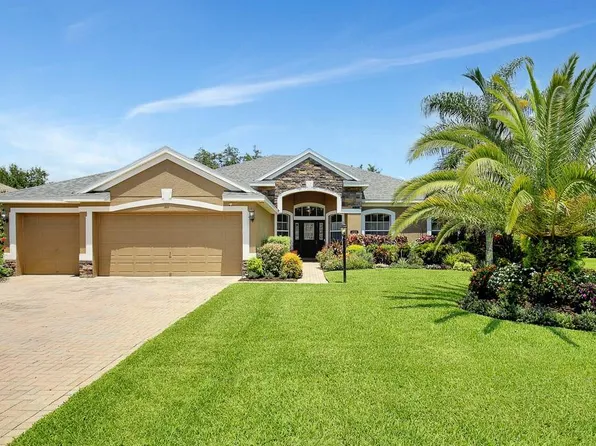 3410 Walden Reserve Dr, Plant City, FL 33566