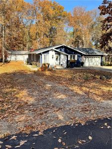 19 Hickory Dr, Paris, IL, 61944