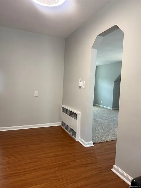 2 bed, 1.0 bath, 1706 sqft, $2,800 — Photo 2