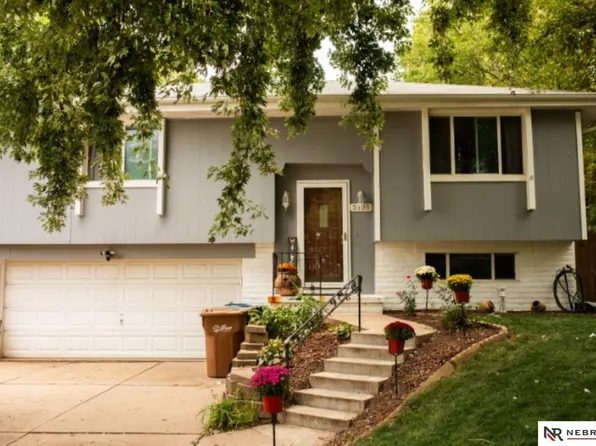 3105 Layne St, Bellevue, NE 68005