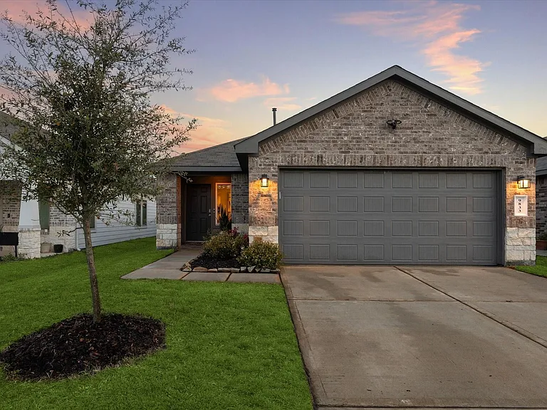 9833 Glen Brook Ln — Photo 21