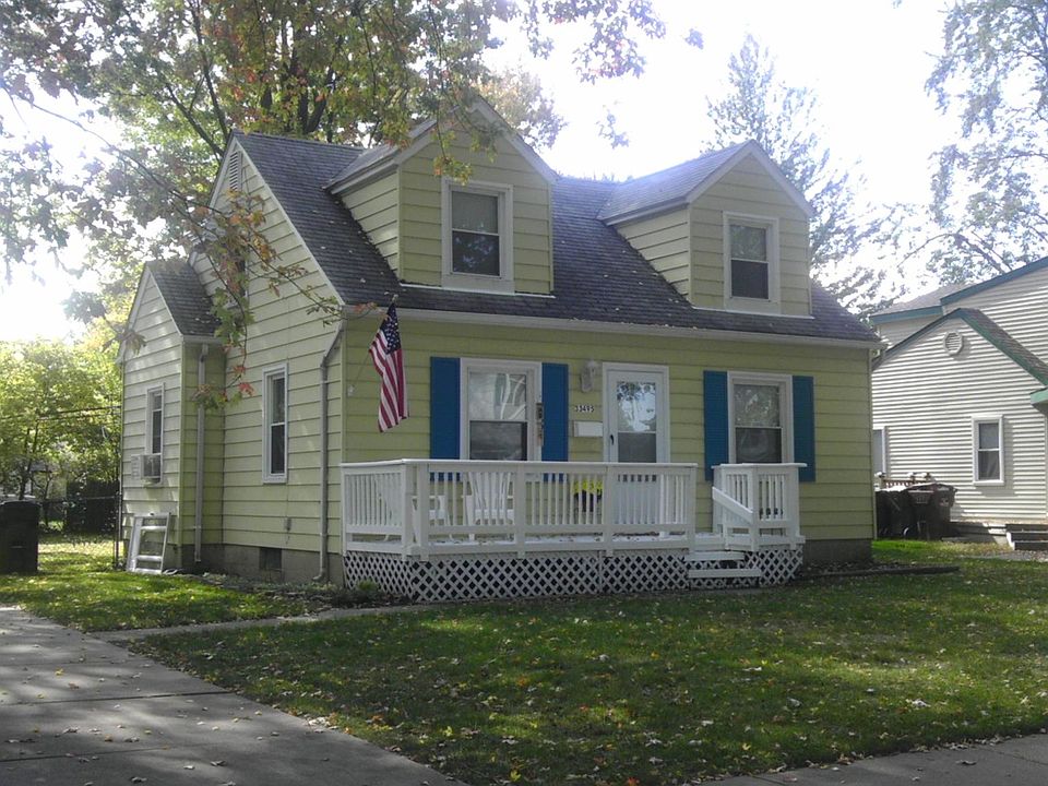 1st image of 33495 Brown St