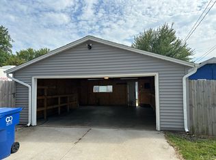 2810 Oak St #2, Bettendorf, IA 52722