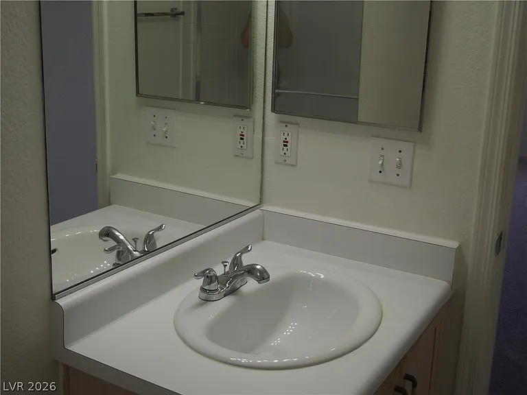 7724 Bauble Ave — Photo 23