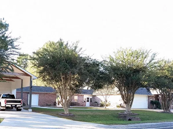 45 Cherry Hls, Trinity, TX 75862