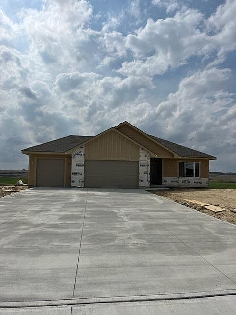 2nd image of 22918 Cattail Bend Rd