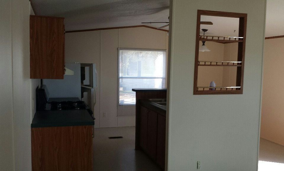 1st image of 23 Lakeshore Dr