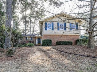 2531 Fairoaks Rd, Decatur, GA 30033