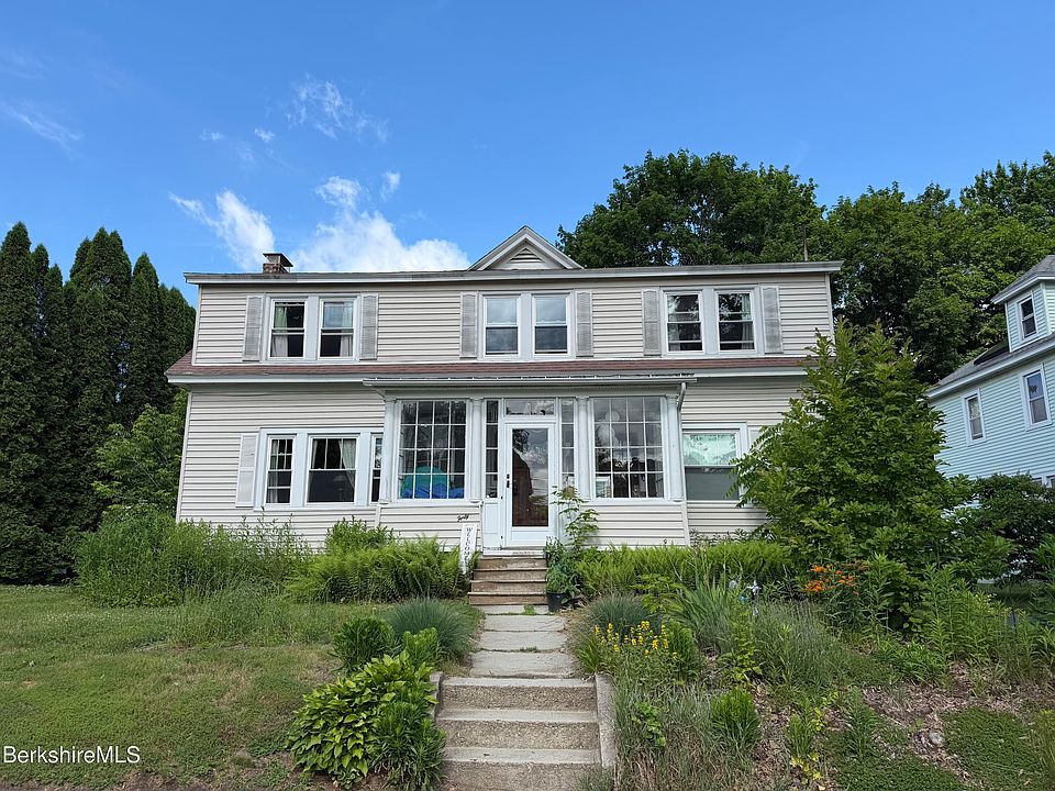 1st image of 40 Edward Ave